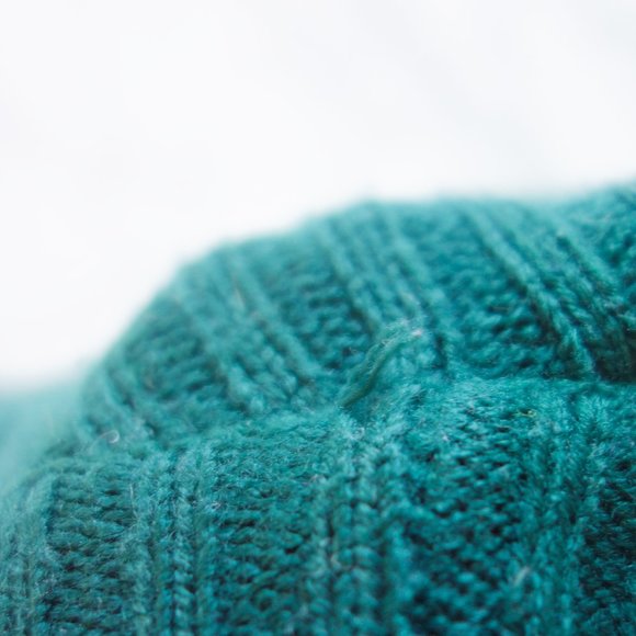 Semi-Turtleneck Sweater - Picture 4 of 4